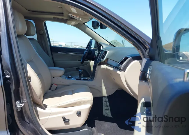 1C4RJFBG2EC588698: 42207571