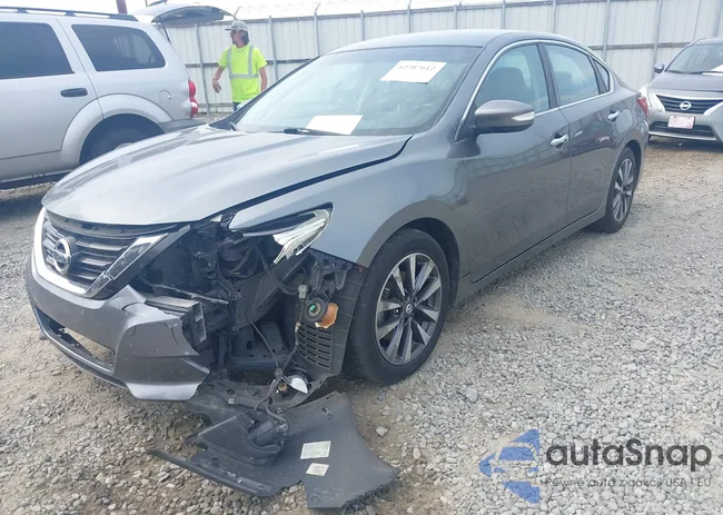 1N4AL3AP5HC224020: 42207612