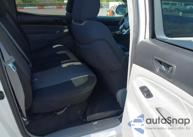 3TMJU4GN8EM160522: 42207788