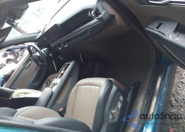 KNDAEFS53R6019735: 42207810