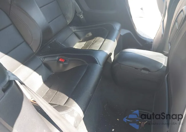 1FATP8UH9J5167426: 42207821