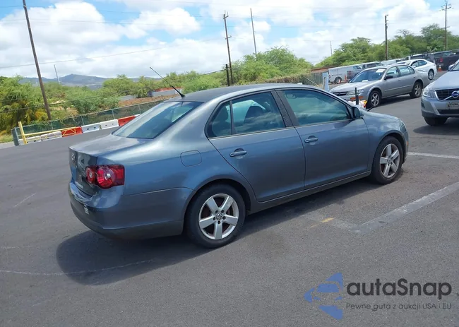 3VWJZ71K09M089563: 42207932