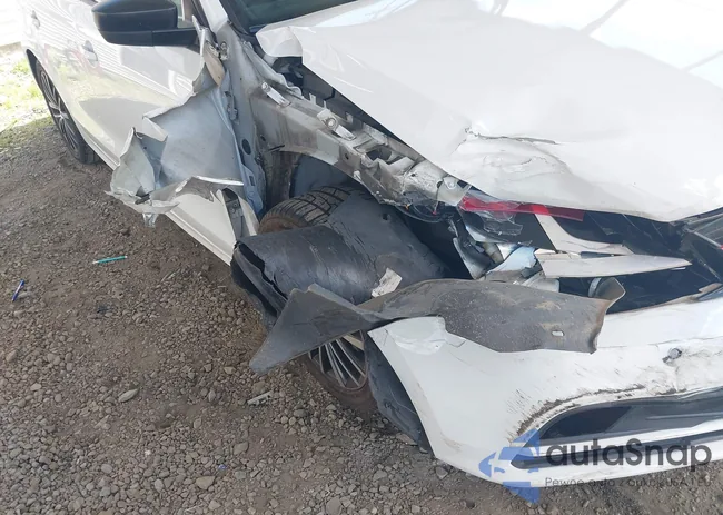 3VWD17AJ0FM217419: 42207976