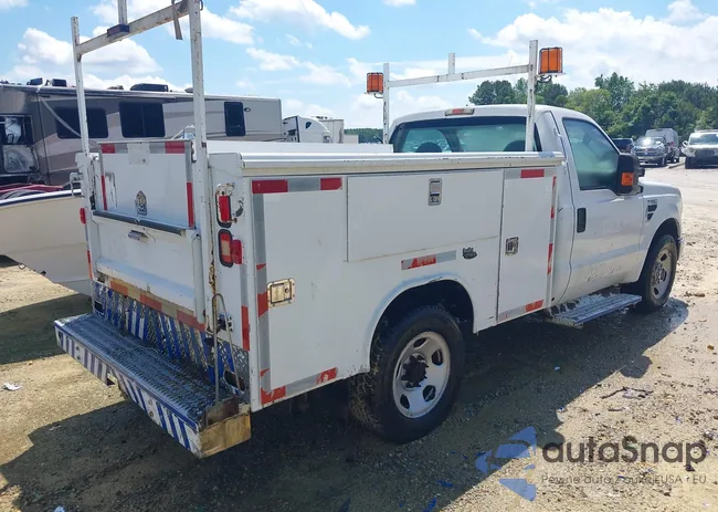 1FDSF30568EB85539: 42207045