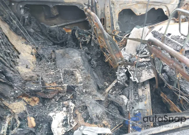 KMHDH4AE2BU156124: 42207220