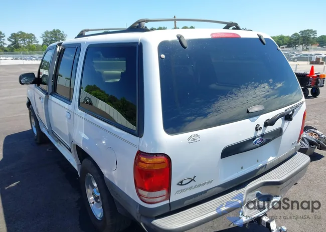 1FMZU63E3YUB34927: 42208468