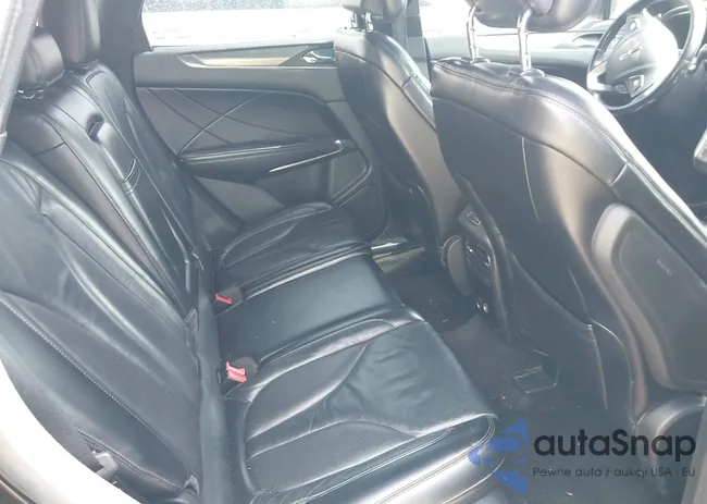 5LMCJ1A90FUJ18184: 42208491