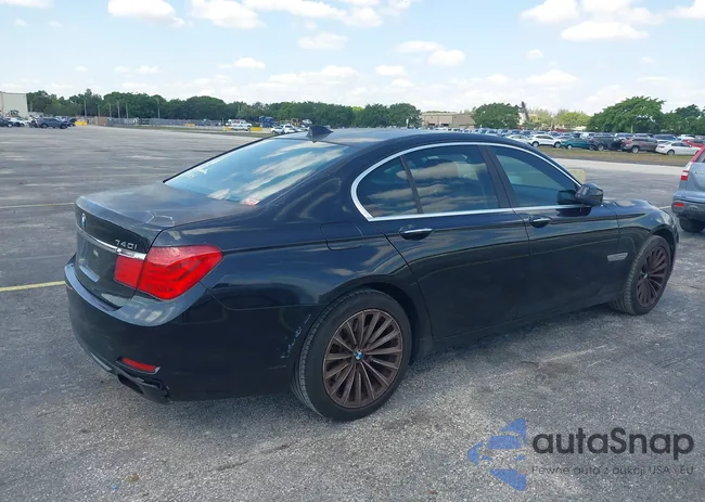 WBAKA4C50CDS99293: 42208510