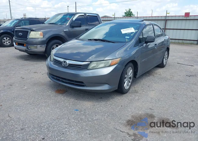 2HGFB2F92CH515640: 42208516