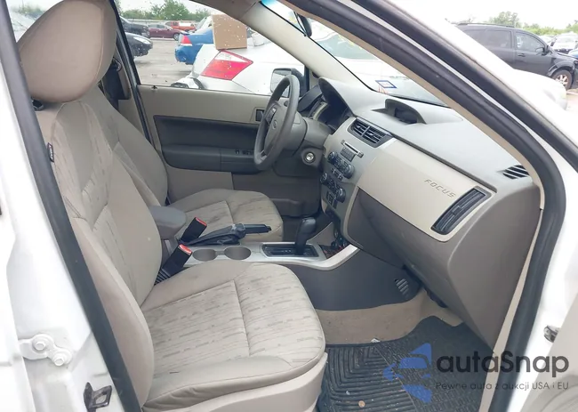 1FAHP35N68W179308: 42208558