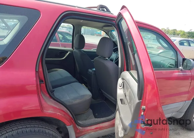 1FMYU02Z06KB10283: 42208599