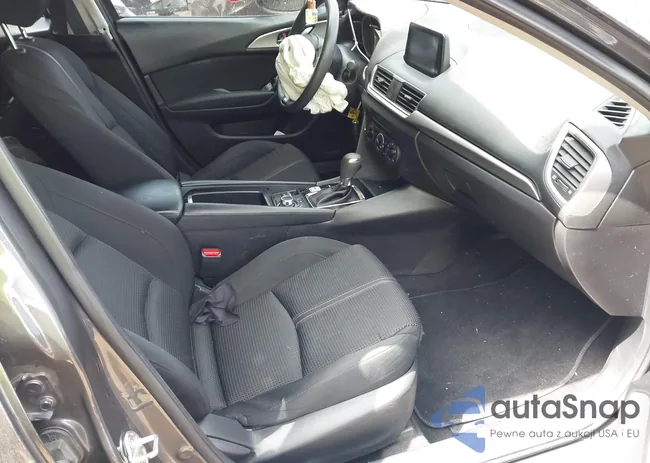 3MZBN1U72JM173912: 42208674