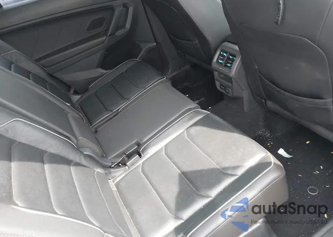 3VV4B7AXXKM021780: 42208771