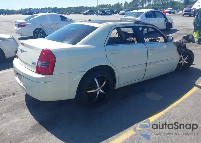 2C3KA53G48H255841: 42208828