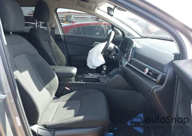 KNDPU3AF1P7066288: 42208845