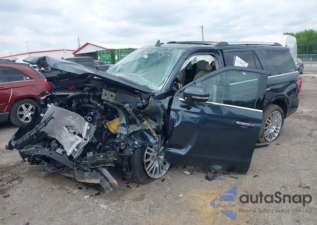 1FMJU2A88REA63948: 42208943