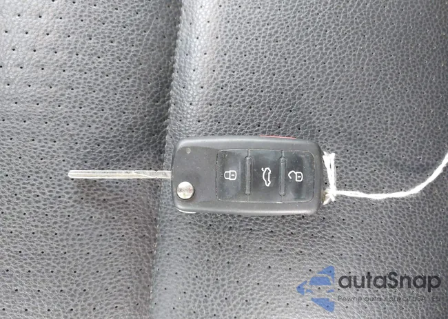 WVGAV7AX8HK019708: 42208963