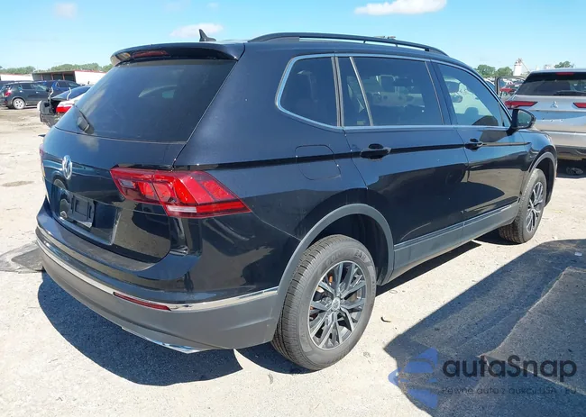 3VV3B7AX4LM124528: 42208986