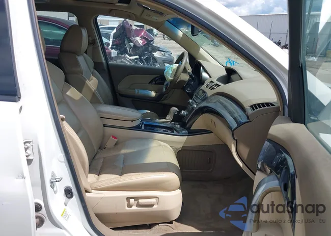 2HNYD28688H551628: 42208035