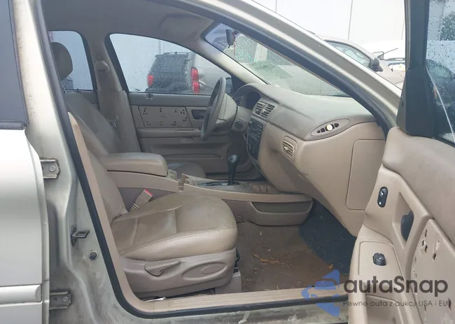 1FAFP55U34G121137: 42208050