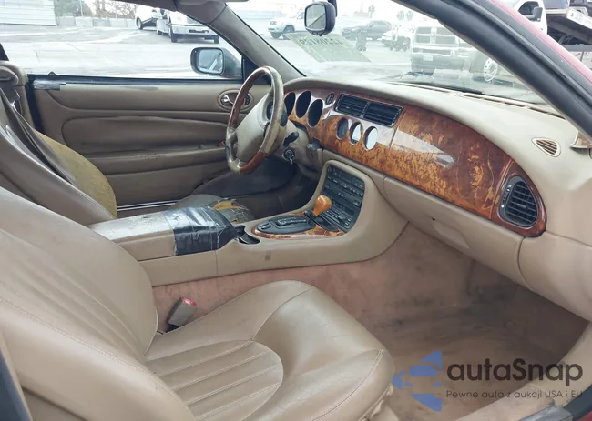 SAJGX2745VC017589: 42208129