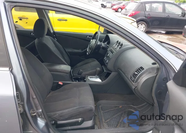 1N4AL2AP9AN508741: 42208147