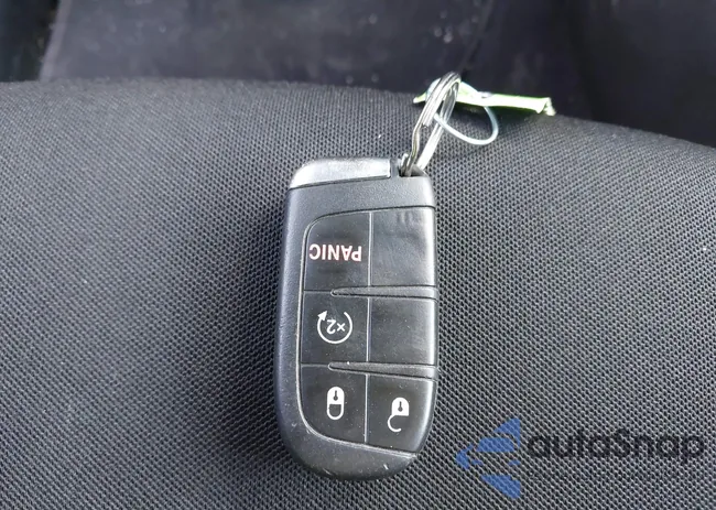 ZACCJBBB0JPG99713: 42208152