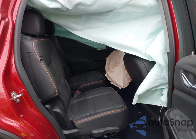 1GKKNLLSXPZ179828: 42208192