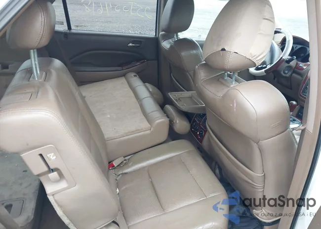 2HNYD18985H535882: 42208279