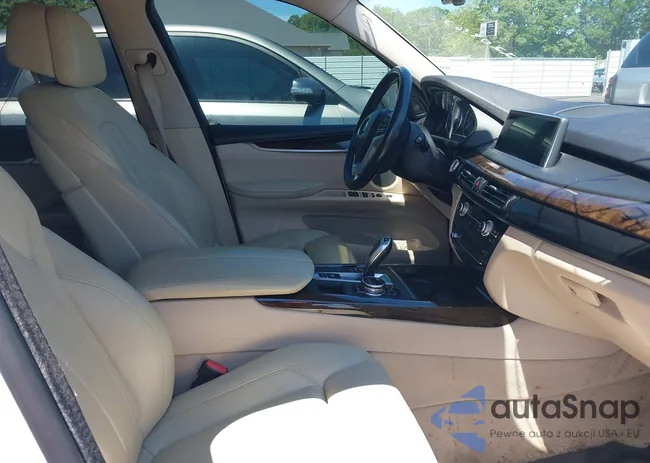 5UXKR0C51E0H17019: 42208363