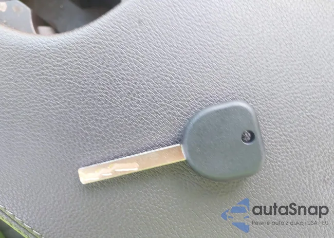 W04GP5EC3B1021703: 42208365