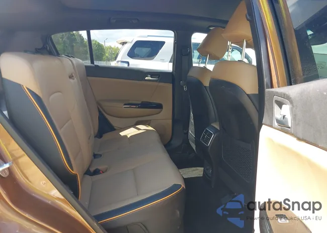 KNDPRCA60J7371581: 42209434