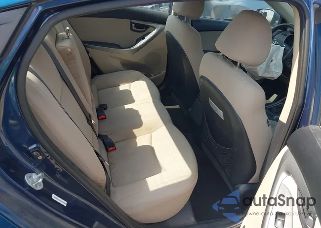 KMHDH4AE2FU320929: 42209468