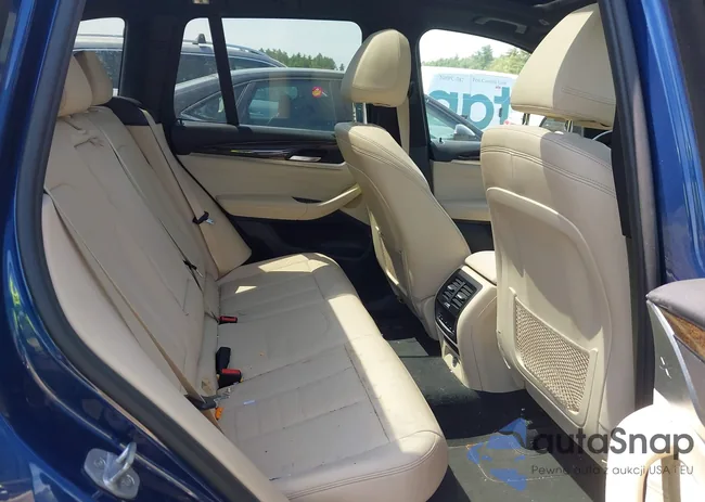 5UXTR9C59KLD93739: 42209742