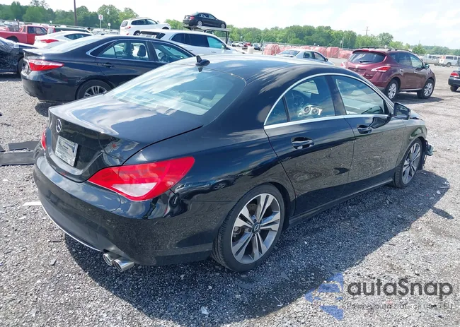 WDDSJ4EB5GN289810: 42209743