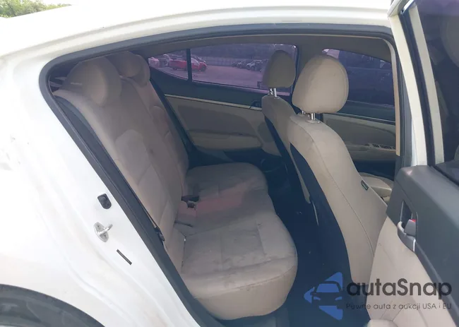 5NPD84LF5JH261212: 42209782