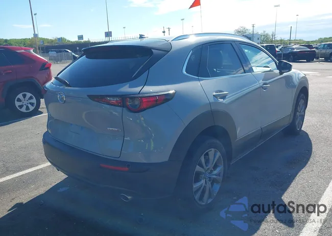 3MVDMBDM2SM798045: 42209070