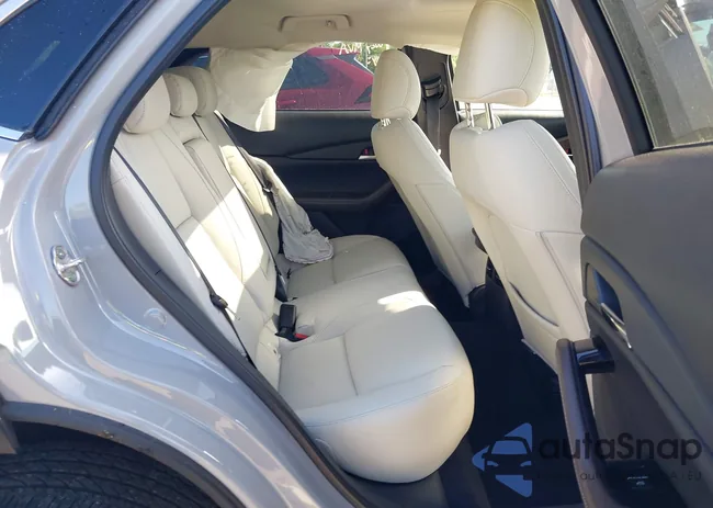 3MVDMBDM2SM798045: 42209070