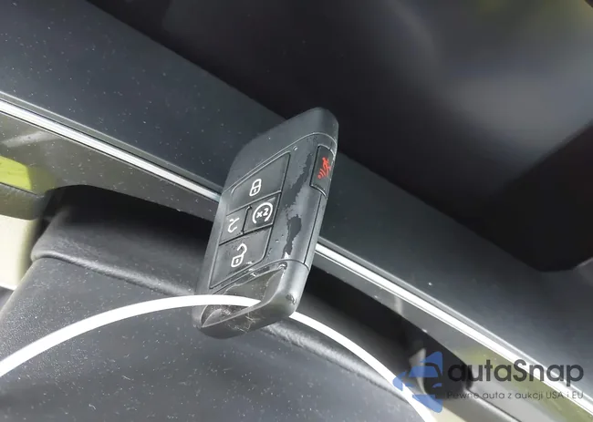 3VV2B7AX8NM098143: 42209345