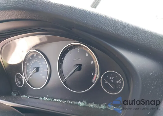 5UXKR0C30H0X79365: 42209393