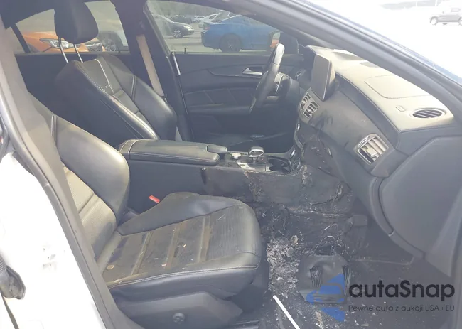 WDDLJ7GB3FA134648: 42210433