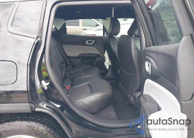 3C4NJDBN5RT591025: 42210509