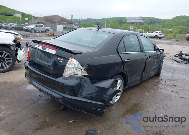 3FAHP0DCXAR231871: 42210545