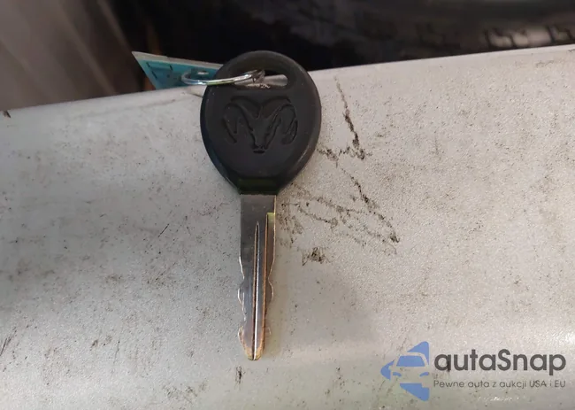 1B7GL32X42S507878: 42210557