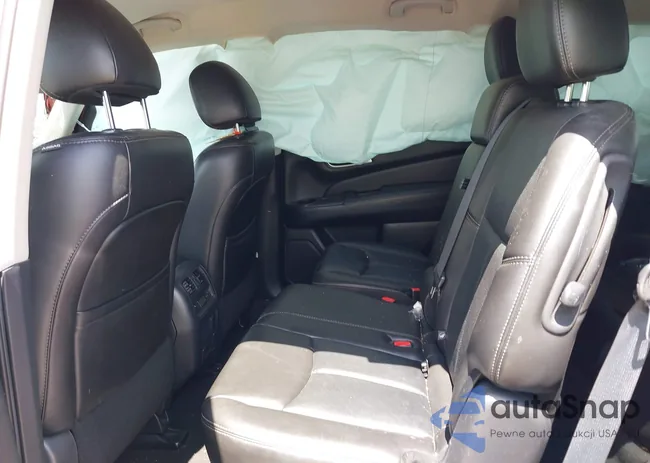 5N1AR2MM1EC692144: 42210640