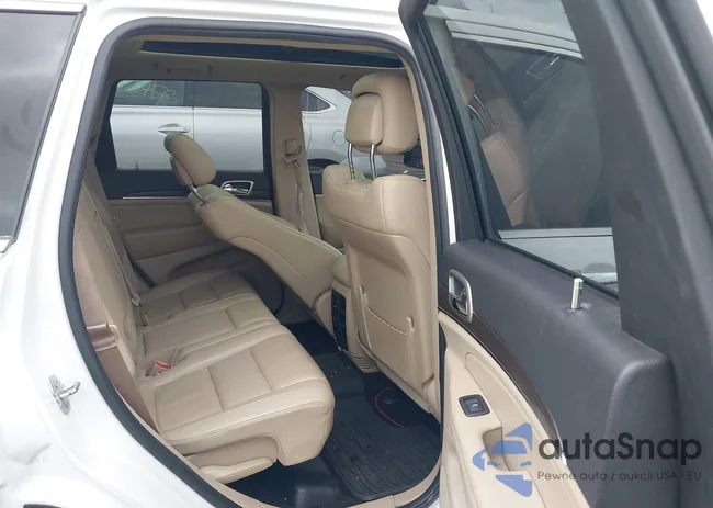 1C4RJFBG0FC738325: 42210663