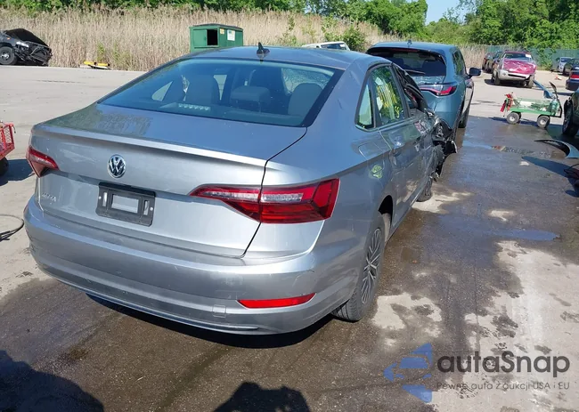 3VWC57BU8MM071874: 42210916