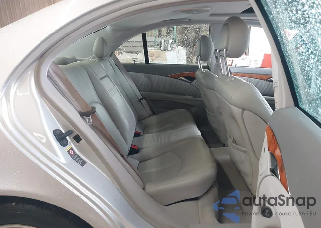 WDBUF70J73A148239: 42210964