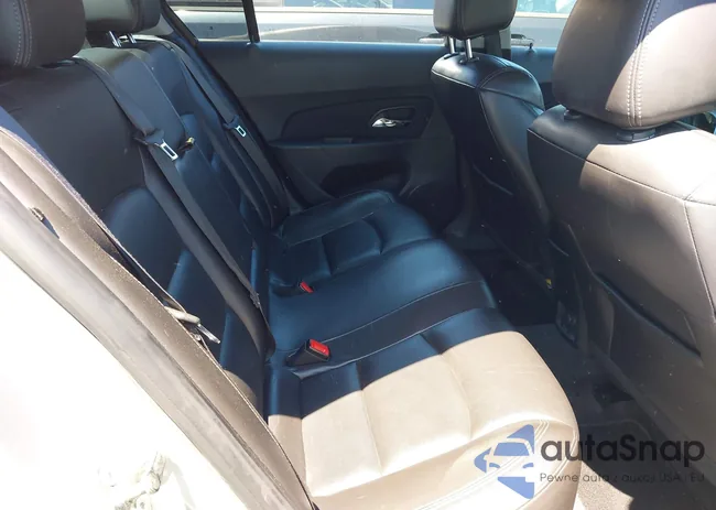 1G1PE5SB4F7171578: 42210142