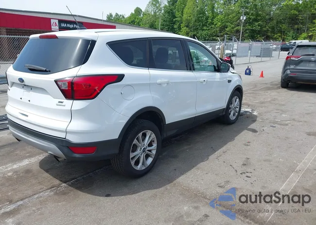 1FMCU0GD1KUA90714: 42210153